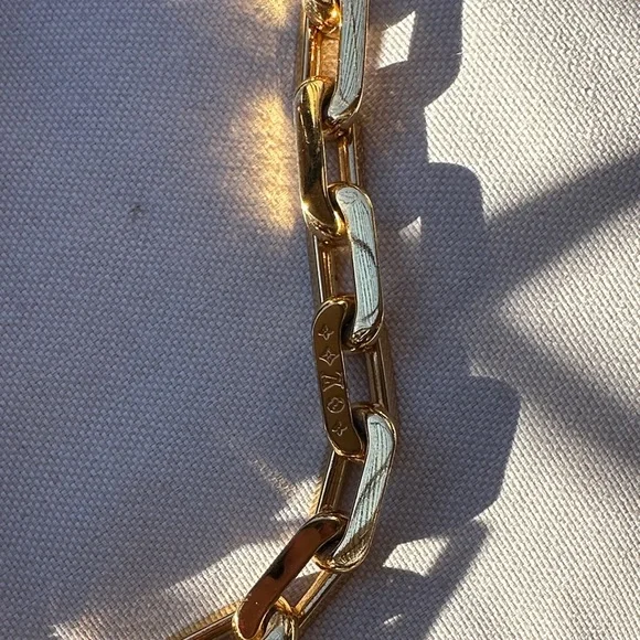 Louis Vuitton Navy Monogram Crossbody Bag - Picture 13 of 16